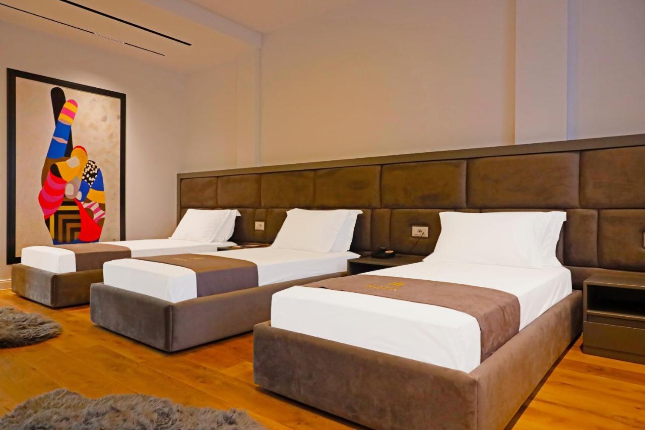Mark Hotel Tirana Bërxull Exteriör bild